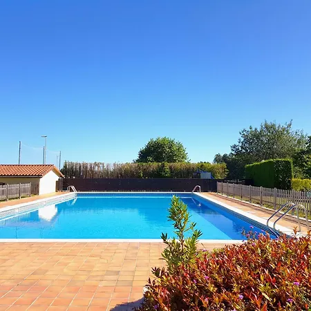 L'amuravela مكان تخييم